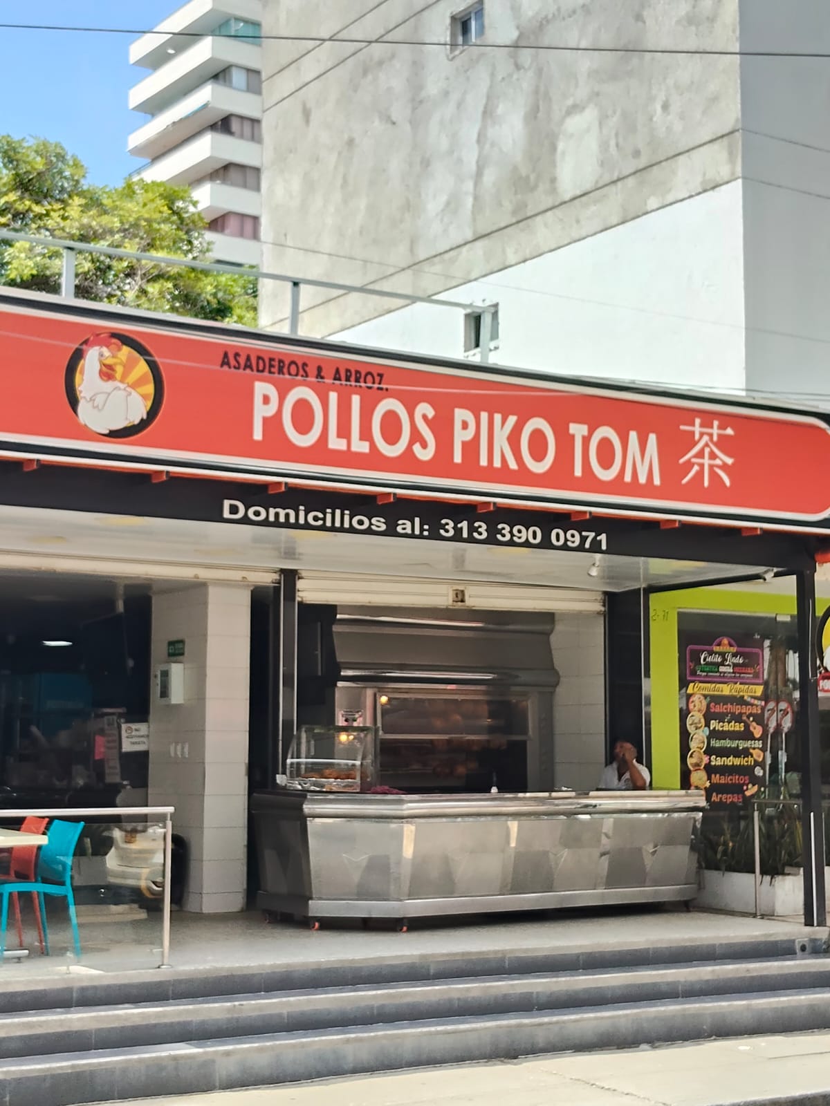 Pollos Piko Tom