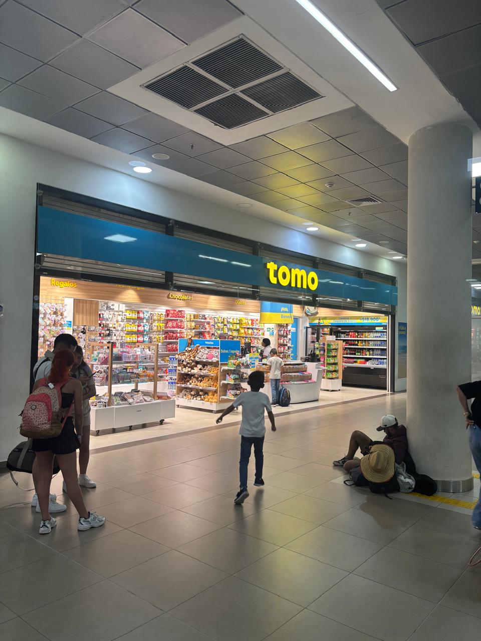 Tomo - Aeropuerto