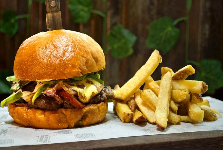 SMR Burger House