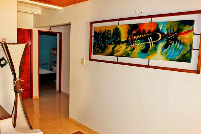Kiwi B&B Hostal